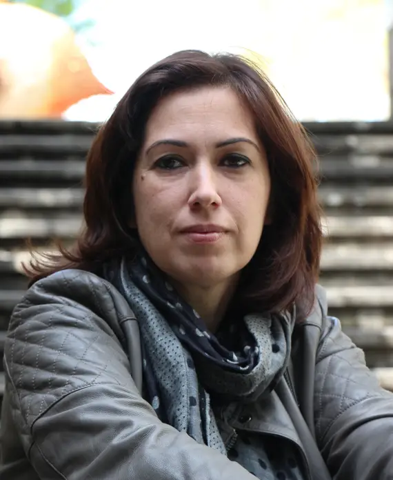 Dr. Elisabete Azevedo